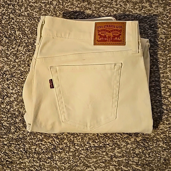 Levi's Women's Capri Jeans sz 28 NWOT - Picture 5 of 5